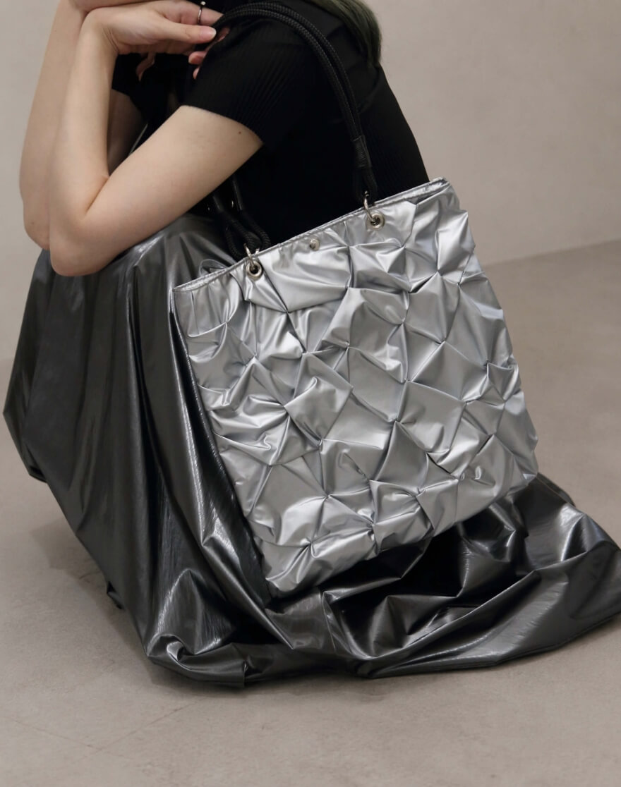 SHIWA TOTE BAG / Material #002 〈Silver〉